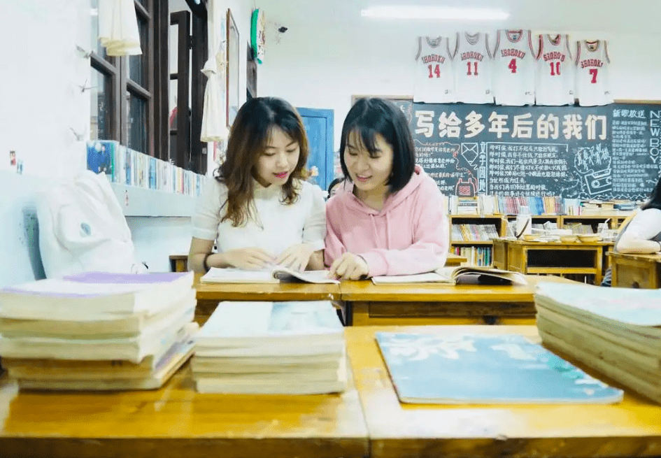 四柱八字算命實例步驟詳解，人生遇到困難坎坷怎么辦（算命的說我這輩子命苦什么意思）